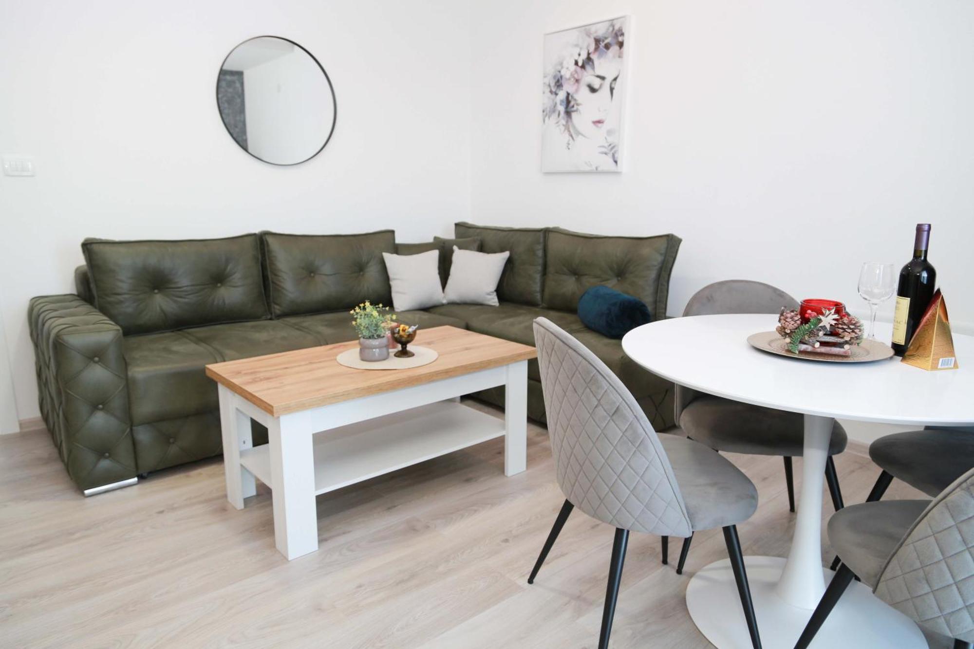 Hillside Apartments 자블야크 외부 사진